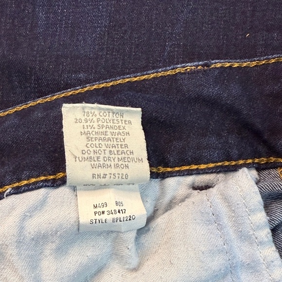 BKE Women's Midnight Blue Skinny Jeans - Picture 8 of 8